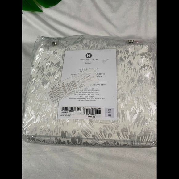 NIB $370 [ Full‎ / Queen ] Duvet Cover for Hotel Collection Plume - Picture 2 of 9